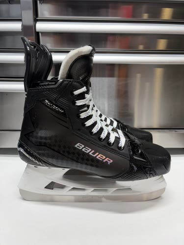 Bauer Shadow Hockey Skates Size 9.5 FIT 2 280mm (Used) TORONTO MAPLE LEAFS Pro Stock