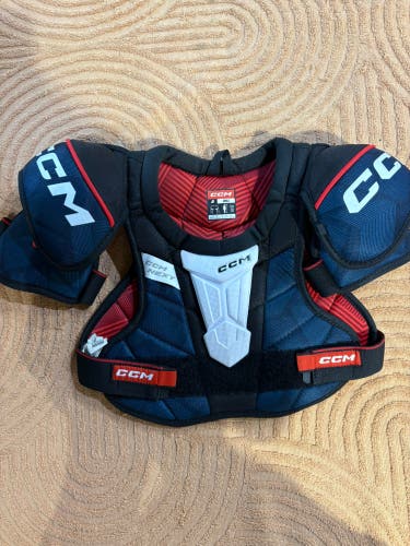 Small Junior CCM Next Shoulder Pads (Used)