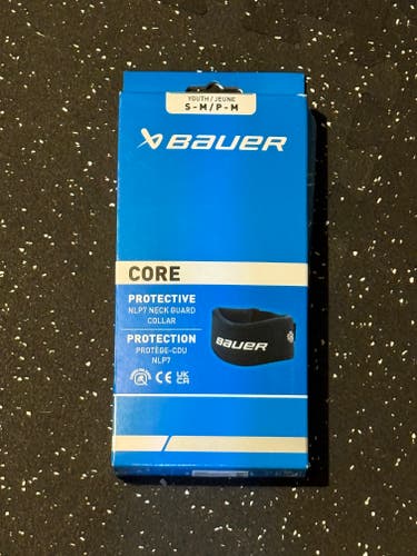 Bauer (New) Youth Neck Guard, Size Small