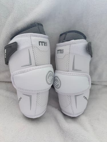 Small Adult Maverik M5 Arm Pads (Used)