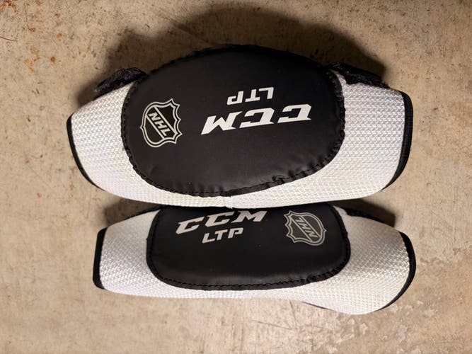 Junior Large CCM LTP Elbow Pads (Used)