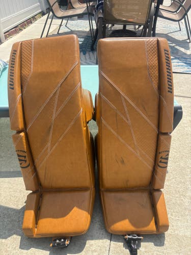 31" Warrior Ritual G7 Pro Goalie Leg Pads (Used)