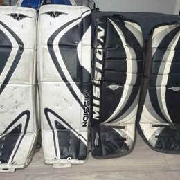 Black 35" Intermediate Mission Goalie Leg Pads (Used)