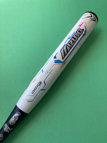White 2016 Mizuno Finch Alloy Bat (-13) Alloy 18 oz 31" (Used)