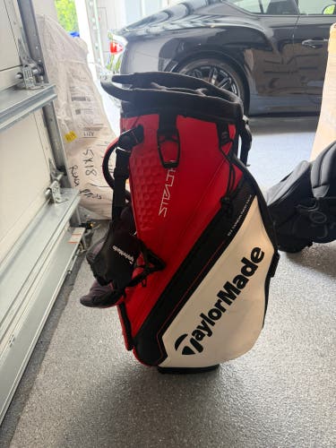 Men's TaylorMade FlexTech Bag (New)