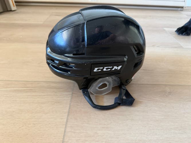 Small CCM Tacks 910 Helmet (Used)