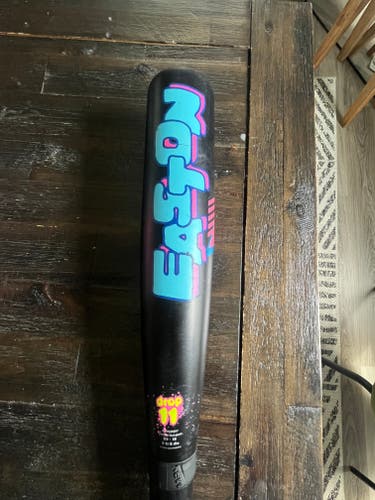 Easton Hype Fire “spring break” Composite USABat Certified Bat (-11) 18 oz 29" (Used)