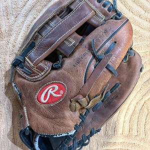 Brown Rawlings Sandlot RH Baseball Glove 12.5" (Used)