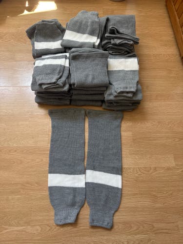 39 PAIRS TEAM SET Gray/White Youth Knit Socks (New)