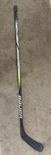Junior Bauer Vapor Hyperlite 2 left Handed Hockey Stick P90TM