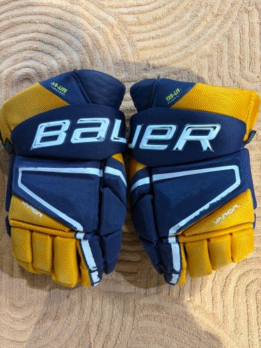 Senior Bauer Vapor Hyperlite Gloves 14" (Used)