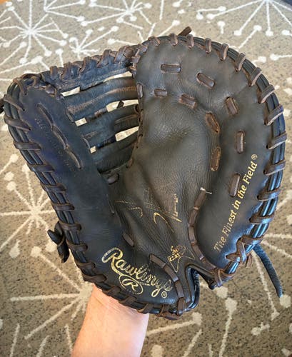 First Base RH Rawlings Sure Catch Baseball Glove 11.5" (Used)