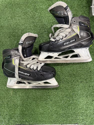 Bauer Elite Hockey Goalie Skates | Size 5 Fit 2