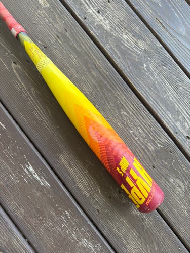 2024 Easton Hype Fire Composite USSSA Certified Bat (-5) 27 oz 32" (Used)