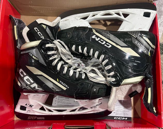 CCM Tacks AS-590 Hockey Skates Regular Width 8.5 (Used) with STEP Black Steel - nice skates!
