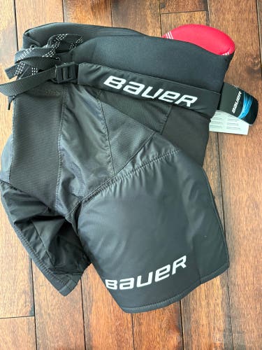 Junior Small Bauer Nsx Hockey Pants (New)