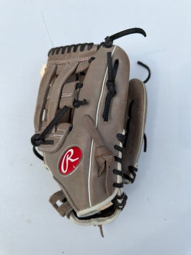 Brown Rawlings R9 RH Outfield Baseball Glove 12" (Used)