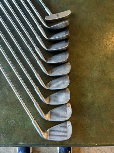 Men's Acer Left Hand Iron Set Stiff Flex (10 Clubs) #3 - #9, PW, SW, Putter