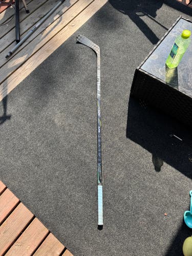 Senior True Catalyst 9x3 Left Hand Hockey Stick T90T 75 Flex (Used)