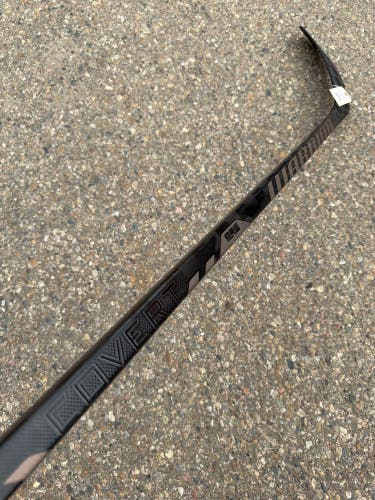 Junior Warrior Covert QR6 Pro Hockey Stick Right Handed 30 Flex (Used)