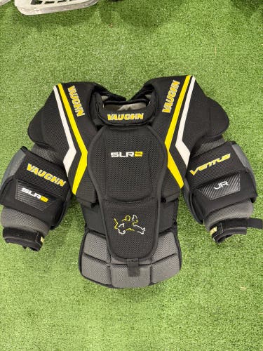 Vaughn Ventus SLR2 Goalie Chest Protector | Junior Medium