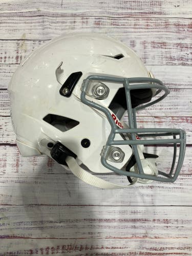 Youth Large Riddell SpeedFlex Helmet (Used)