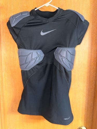 Nike Youth XL Hyperstrong 4-Pad Football Top - Black