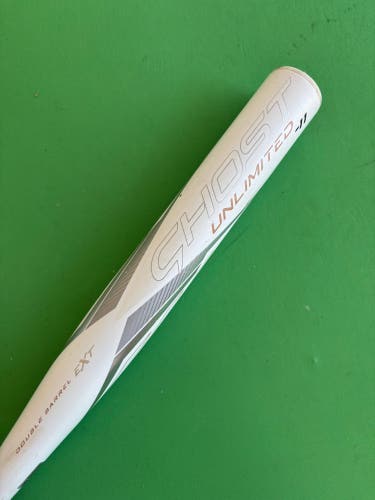 White 2023 Easton Ghost Unlimited Composite Bat (-11) 20 oz 31"