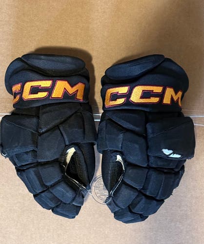 CCM JetSpeed FT8 Pro Gloves 13" Pro Stock (Used)