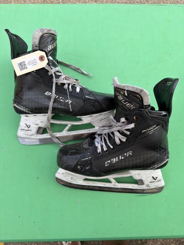 Senior Bauer Supreme Shadow Hockey Skates 8.5 (Used)