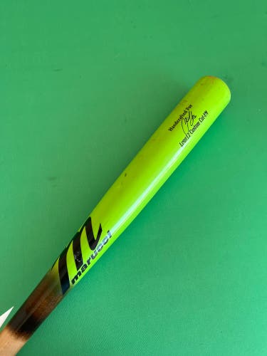 Marucci LINDY12 Maple Bat (-10) 20 oz 30" (Used)