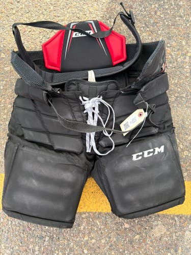 Junior Large CCM 1.5 Hockey Goalie Pants (Used)