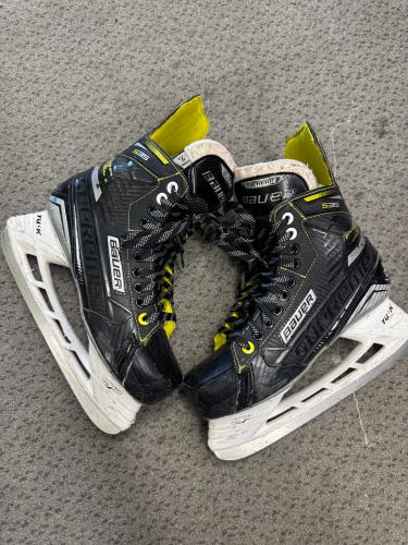 Bauer Supreme S35 Hockey Skates 7.5 (Used)