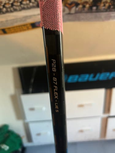 Senior Bauer Nexus 2N Pro Left Hand Hockey Stick P28 87 Flex (Used)
