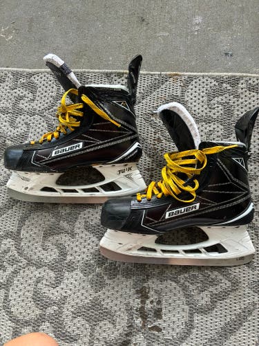 Like New - Bauer Supreme 1S Skates (Sz. 9EE)