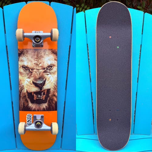 MINI LOGO SKATEBOARDS CHEVRON LION COMPLETE SKATEBOARD 7.75” - PRIMITIVE TRUCKS