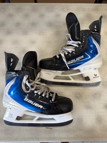 Senior Bauer Vapor Flylite Hockey Skates 10 (Used)