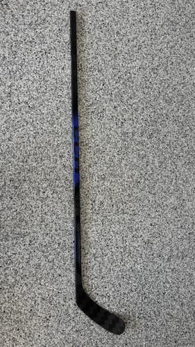 Junior CCM Ribcor Trigger 10 Pro Left Hand Hockey Stick P29 50 Flex (Used)