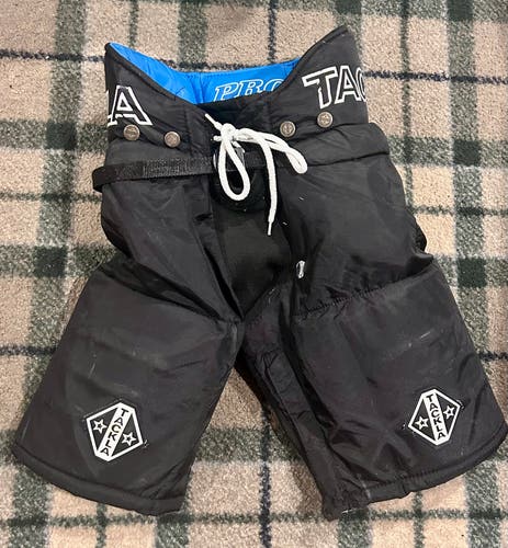 Tackla Pro Light Hockey Pants Junior large size 160