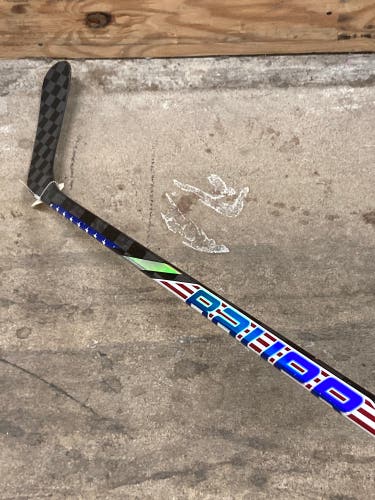 Used Junior Bauer Nexus Tracer Right Handed Hockey Stick | USA EDITION | 40 Flex, P92