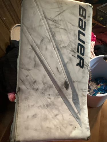 Bauer Vapor Hyperlite 2 Regular (Used)