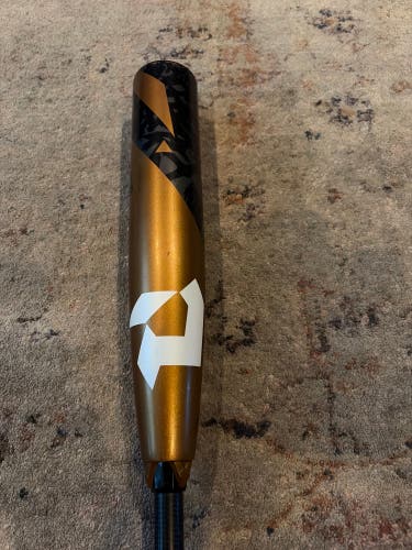 2022 DeMarini Zoa Composite USSSA Certified Bat (-10) 20 oz 30" (Used)