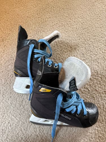 2015 Bauer Supreme 140 Hockey Skates 12 (Used)