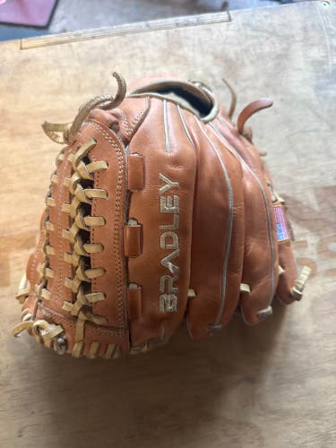 Next Play RH Outfield Baseball Glove 12" (Used)