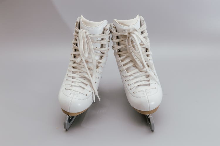 Jackson Ultima Figure Skates B Junior 2 (Used)