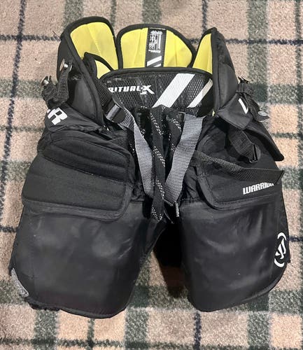 Warrior Ritual X Hockey Goalie Pants junior L /XL black