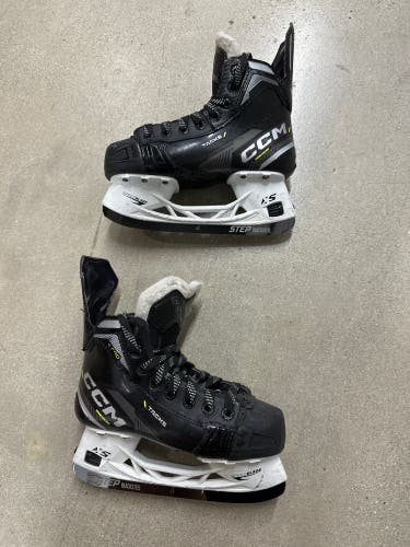 2022 CCM Tacks AS580 Hockey Skates Size 1.5 (Used)