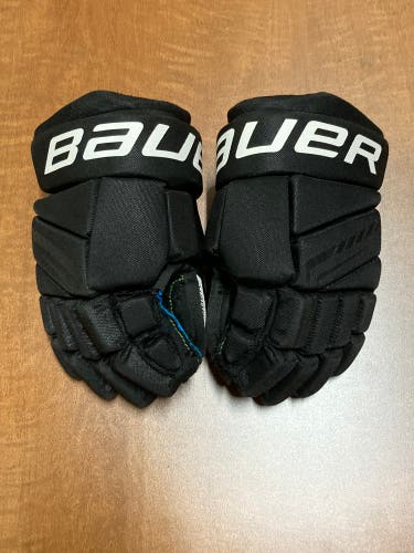 Used Junior Bauer X Gloves 10"
