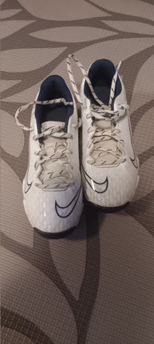 White Kid's 1Y (Big Kids / Youth) Nike (Used)