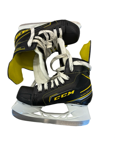 Used CCM TACKS 9350 Youth Hockey Skate Youth 13.0 11682-S000137987